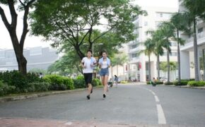 Hồ bán nguyệt – chạy bộ giữa thiên nhiên