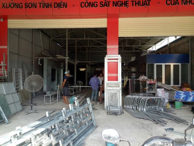  Xưởng cơ khí sản xuất khung bể của công ty TNHH Vina Hồng Dương 