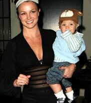 Britney Spears có nhà quản lý mới?