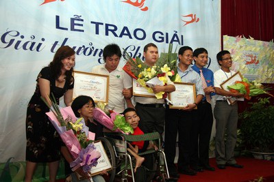 Ấm áp những màu sắc thiện nguyện