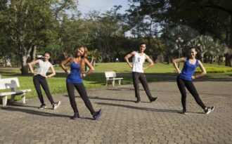 Vũ điệu dành cho người yêu đôi chân khỏe