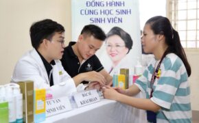 Dr. Huệ – địa chỉ trị mụn uy tín giá phải chăng cho sinh viên tại TP.HCM