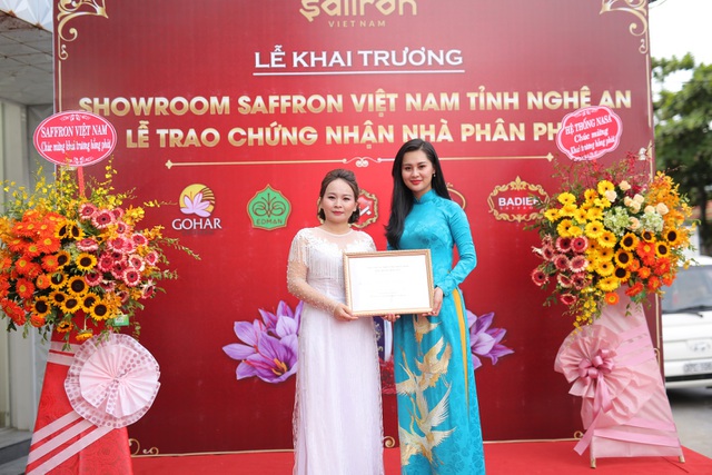 Vũ Tuệ Anh – Cô gái “Vàng” trong làng Saffron, kiếm tiền tỷ mỗi tháng lại đam mê thiện nguyện - 6