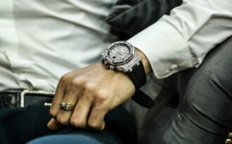 Boss Luxury – địa chỉ mua đồng hồ Audemars piguet chính hãng uy tín