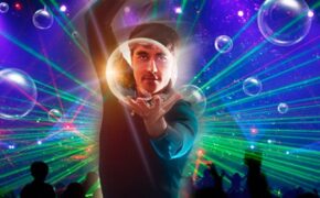 “Phù thủy bong bóng” Fan Yang trở lại Việt Nam