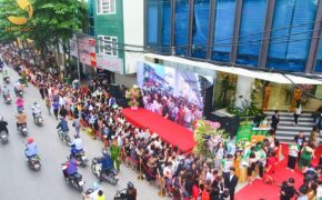 Hơn 5.000 nghìn khách hàng tham dự khai trương Thu Cúc Mega Beauty Center Cầu Giấy