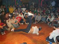 17 tuổi khởi động “kinh doanh đam mê”