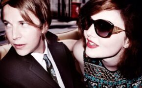 Burberry tung hình ảnh quảng cáo mùa Thu Đông 2015