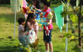 Hương xuân trong mắt 9 sao nhí dễ thương