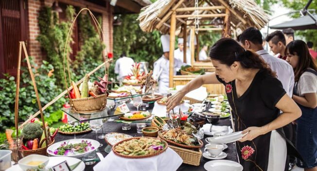 Hội ngộ tại Mùa đoàn viên