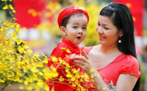 Thẻ khám bệnh gia đình – Quà Xuân ý nghĩ cho người lao động