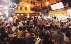 Ẩm thực đường phố và nét đẹp thỏa mãn mọi giác quan