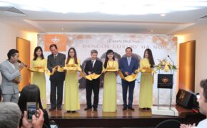 Dencos Luxury- phòng khám nha khoa cao cấp ở Hà Nội