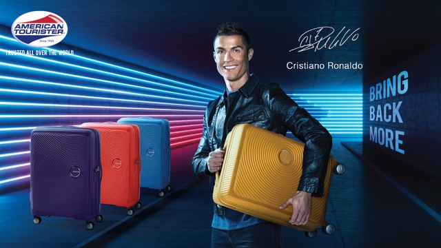 Siêu sao Cristiano Ronaldo làm Đại sứ thương hiệu cho American Tourister năm 2018 - 2