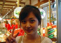 Hình ảnh Jang Nara vui nhộn tại nước chủ nhà Euro 2008