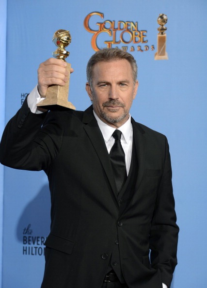 Kevin Costner giành giải