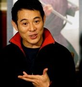 Lý Liên Kiệt “giải cứu” Natalie Portman