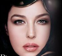 Khuyến mãi lớn cùng mắt kính Việt Long