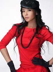 Ngắm người đẹp “theo chồng bỏ cuộc chơi” Lưu Đào