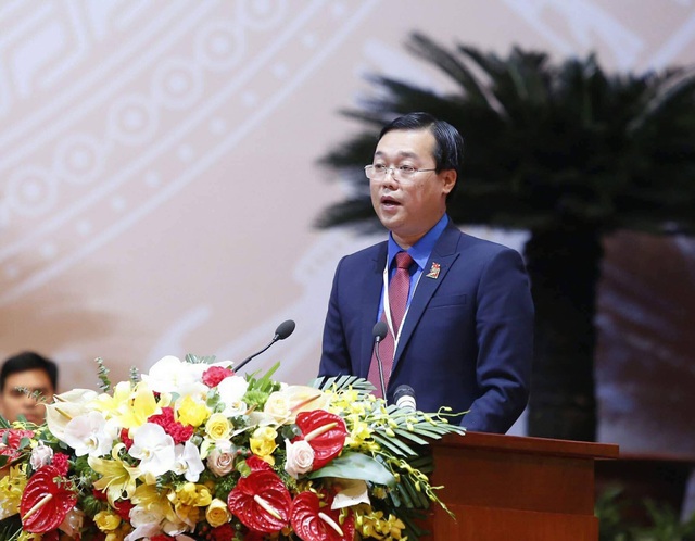  Anh Lê Quốc Phong tiếp tục được tín nhiệm ở vị trí Bí thư thứ nhất TW Đoàn khóa XI nhiệm kỳ 2017 - 2022. 