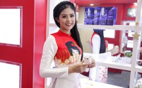 Cùng Hoa hậu Ngọc Hân làm đẹp với mỹ phẩm cao cấp nội địa Nhật Bản