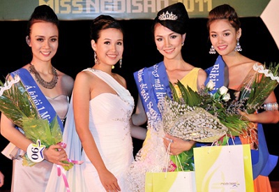 Vương miện GOODMAN - Tôn Vinh vẻ đẹp Miss Ngôi Sao 2011 - 5