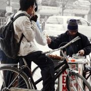 Học trò Hà Nội “hẹn hò” hàng rong