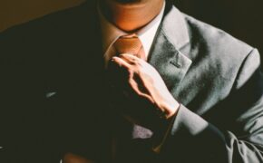 Món quà ý nhị cho “ông sếp khó tính”