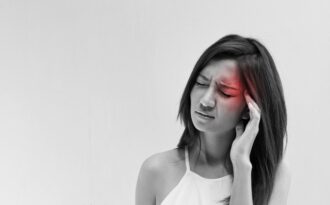 Chóng mặt – dấu hiệu cảnh báo và cách xử trí