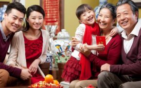 Trao quà Tết, gửi trọn yêu thương