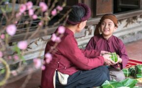 Sắm Tết trực tuyến giờ đây cũng ngập tràn phong vị Tết truyền thống