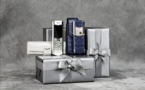 Tự tay thiết kế Vertu làm quà tặng độc đáo