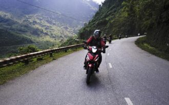 Cường Seven khoe ảnh phượt cực chất