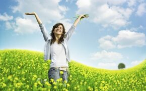 Phụ nữ hãy tự tin nói: “Mình thật tuyệt”