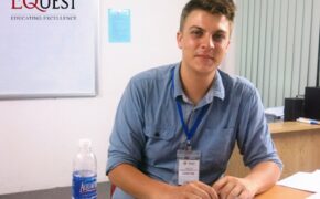 Ban giám khảo EC 2014: Rất khó để tìm ra lỗi trong phần phát âm