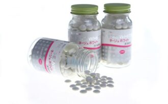 Trị nám tàn nhang với Neige White