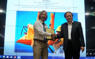 Trao giải cuộc thi ảnh “Tự hào ngành Điện miền Nam – 45 năm xây dựng và phát triển”