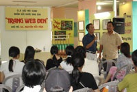 Bạn đã từng vào “trang web đen”?