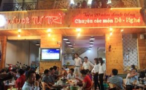 Giới trẻ Sài thành “mê mẩn” với quán ăn 20 năm tuổi